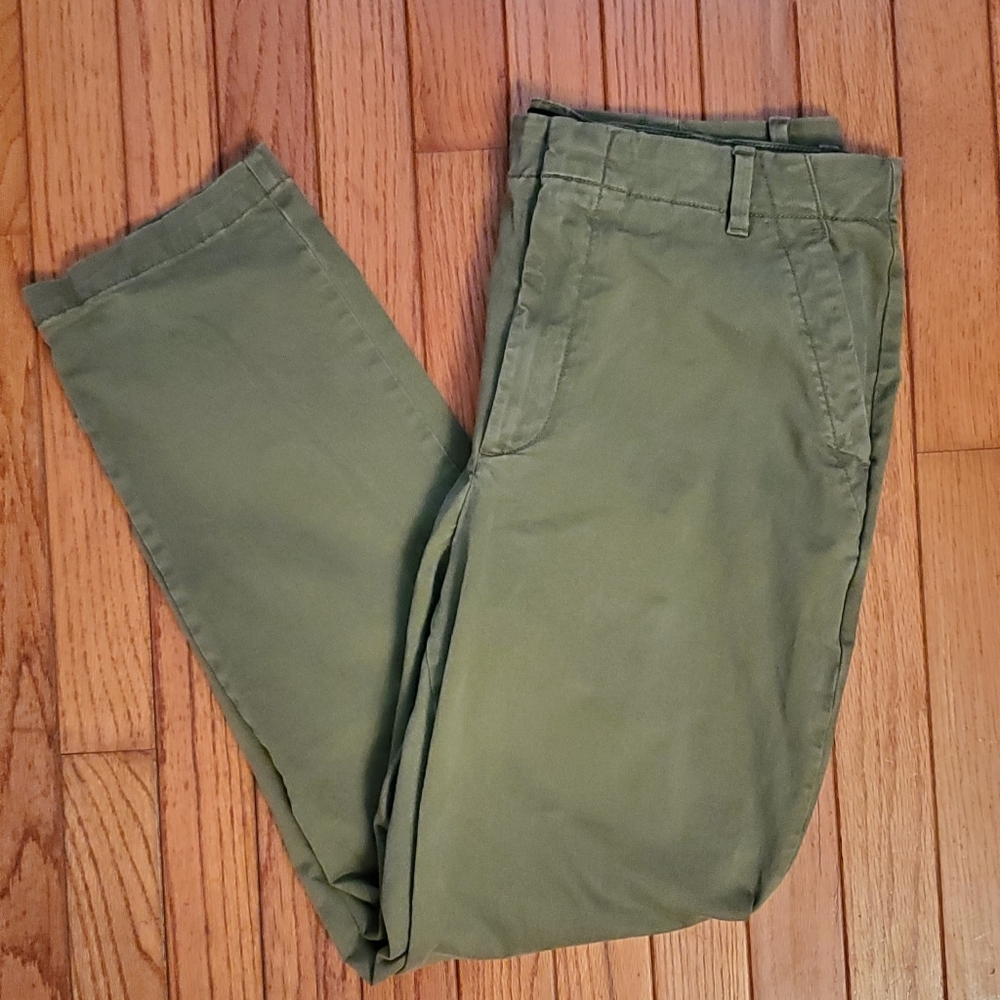 Banana Republic Chino Pants 12
